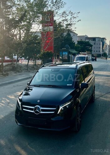 Mercedes V 250 2023, 28,700 km - 2.2 l - Bakı