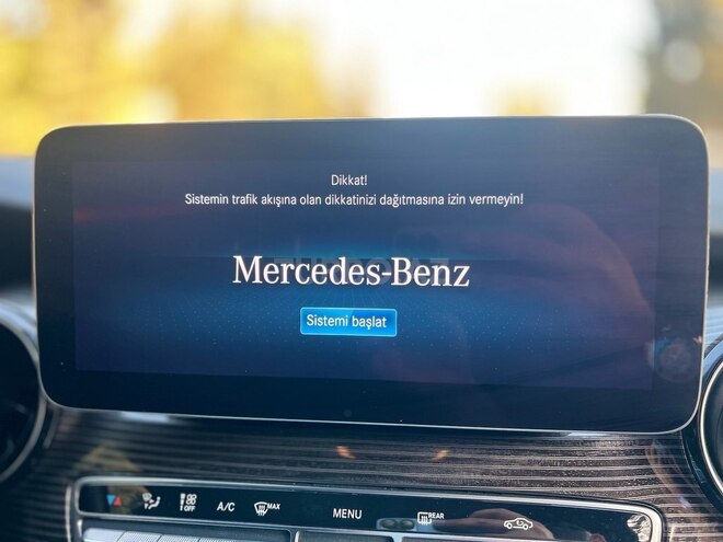 Mercedes V 250 2023, 28,700 km - 2.2 l - Bakı