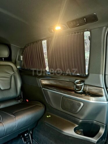 Mercedes V 250 2023, 28,700 km - 2.2 l - Bakı