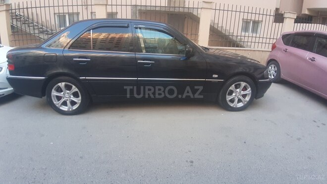 Mercedes C 180 1997, 363,000 km - 1.8 л - Bakı