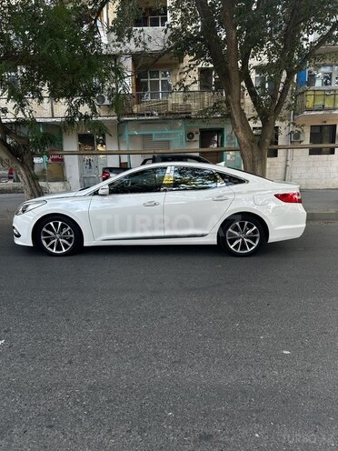 Hyundai Grandeur 2015, 131,000 km - 2.2 л - Bakı