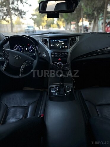 Hyundai Grandeur 2015, 131,000 km - 2.2 л - Bakı