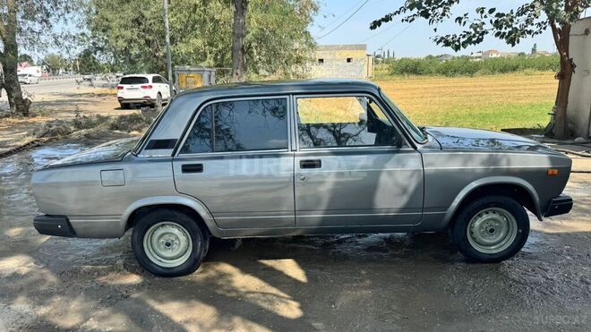 LADA (VAZ) 2107 2010, 100,000 km - 1.6 l - Goranboy