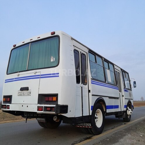 PAZ 32054 2002, 400,000 km - 4.5 l - Goranboy