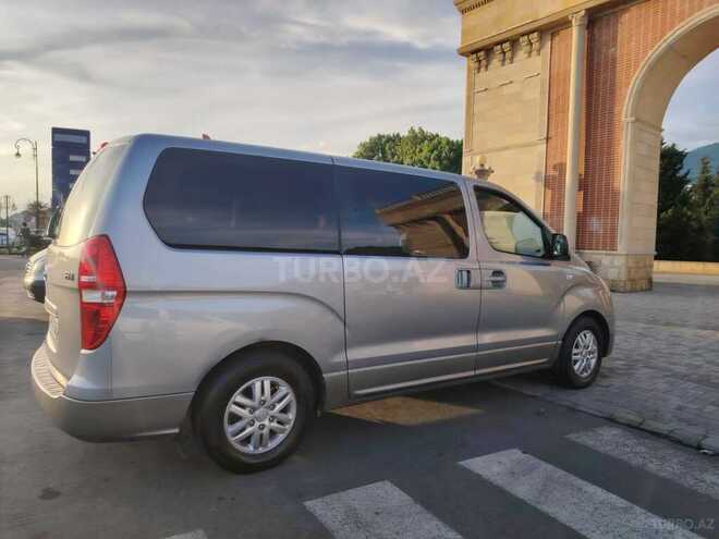 Hyundai H-1 2017, 22,000 km - 2.5 l - Bakı