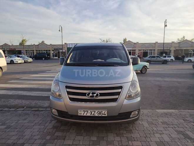 Hyundai H-1 2017, 22,000 km - 2.5 l - Bakı