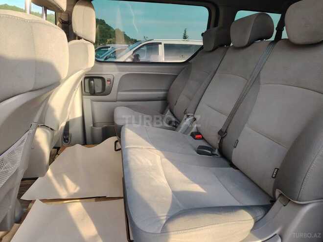 Hyundai H-1 2017, 22,000 km - 2.5 l - Bakı