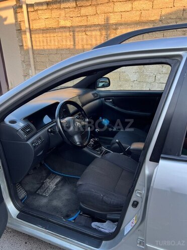 Toyota Corolla 2006, 215,000 km - 1.4 l - Bakı