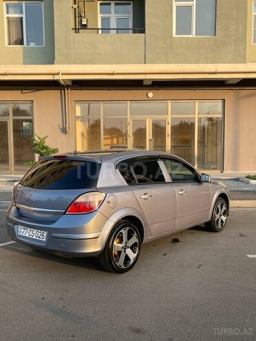 Opel Astra 2005, 260,000 km - 1.4 l - Lənkəran