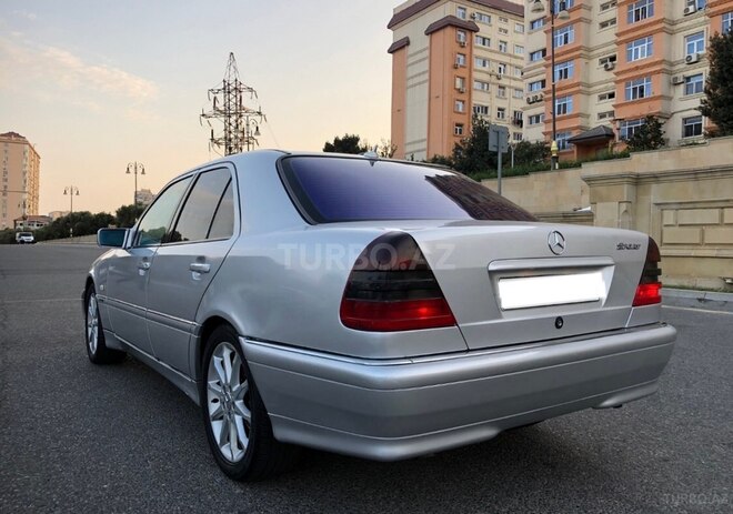 Mercedes C 180 1998, 261,000 km - 1.8 л - Bakı