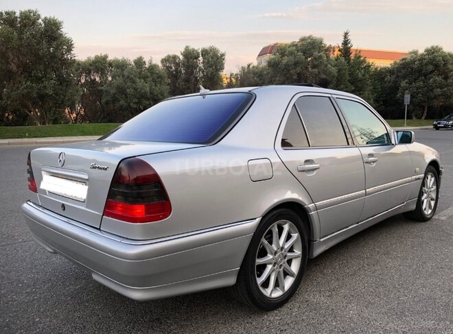 Mercedes C 180 1998, 261,000 km - 1.8 л - Bakı