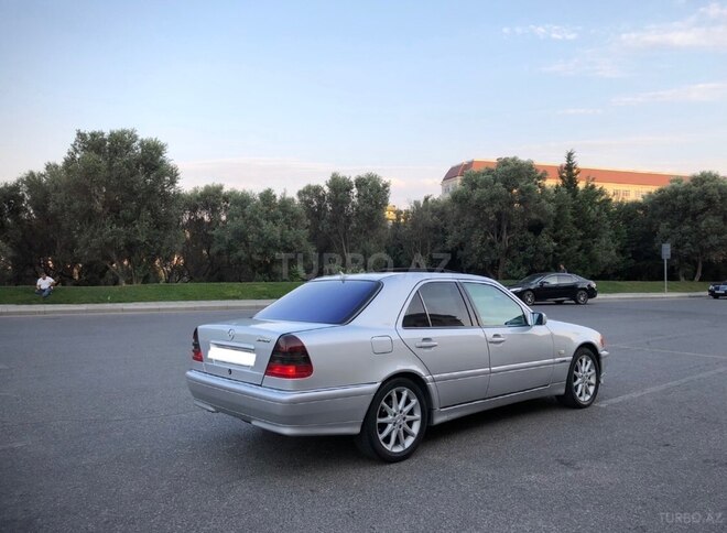 Mercedes C 180 1998, 261,000 km - 1.8 л - Bakı
