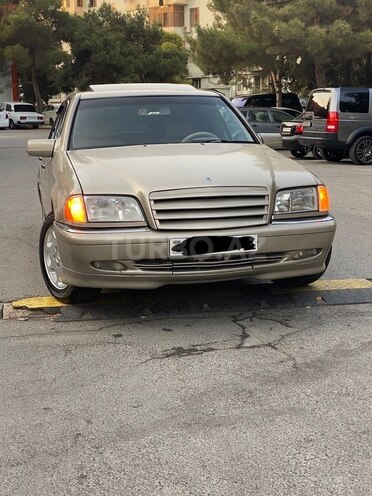 Mercedes C 240 1997, 254,445 km - 2.4 л - Bakı