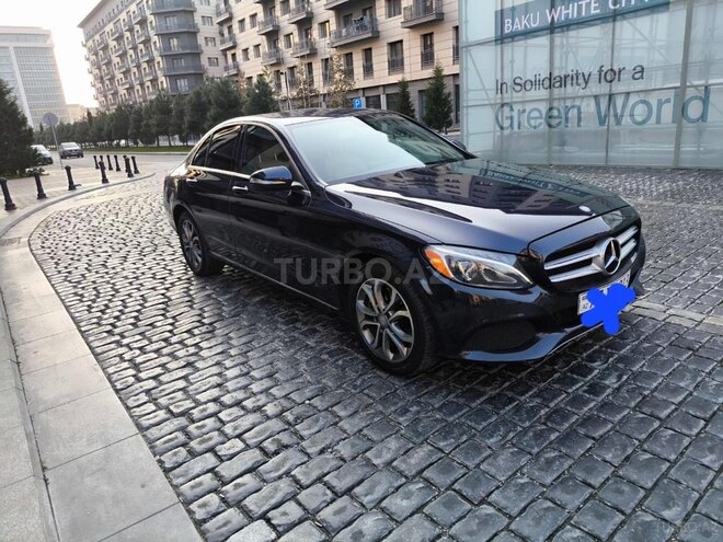Mercedes C 300 4MATIC 2014, 28,000 km - 3.5 l - Bakı