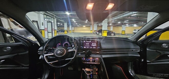 Hyundai Elantra 2021, 88,000 km - 1.6 л - Gəncə