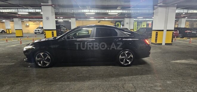 Hyundai Elantra 2021, 88,000 km - 1.6 л - Gəncə