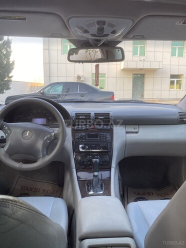 Mercedes C 240 2003, 327,870 km - 2.6 l - Sumqayıt