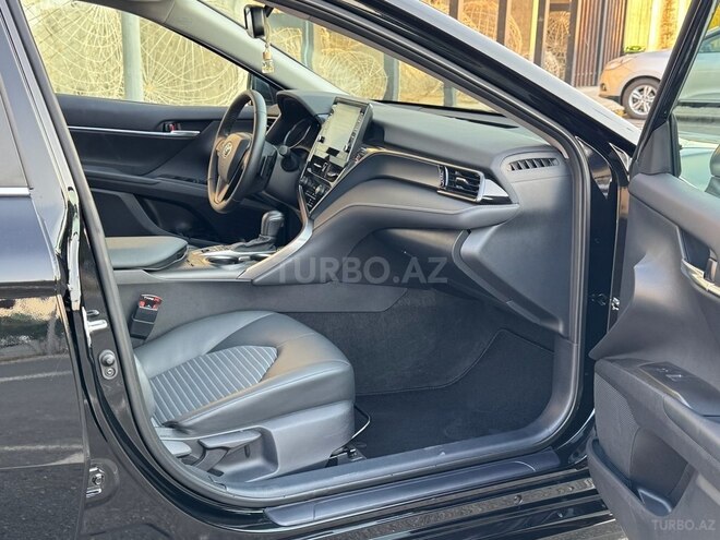 Toyota Camry 2024, 29,000 km - 2.5 л - Bakı