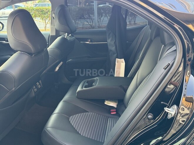 Toyota Camry 2024, 29,000 km - 2.5 л - Bakı