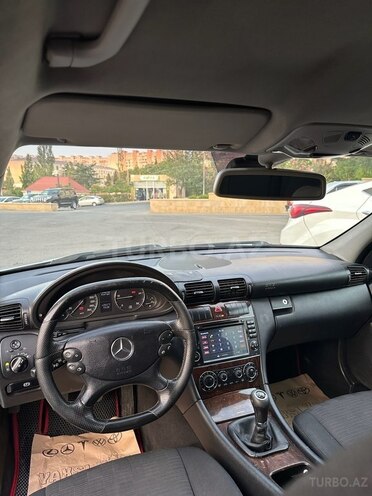 Mercedes C 220 2005, 489,000 km - 2.2 l - Bakı