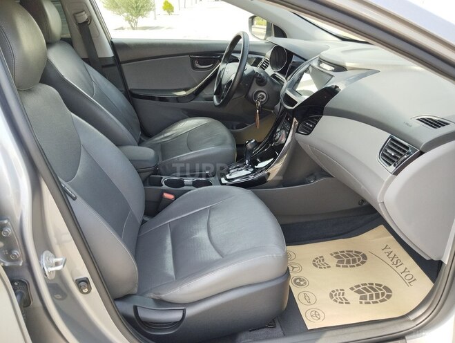 Hyundai Elantra 2012, 121,000 km - 1.8 l - Bakı