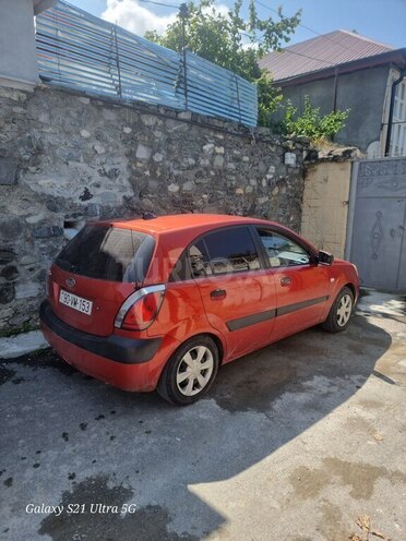 Kia Rio 2005, 234,000 km - 1.4 l - Şəki