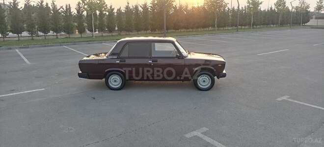 LADA (VAZ) 2107 2006, 53,145 km - 1.6 l - Salyan