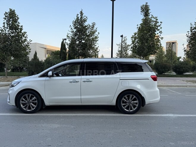 Kia Carnival 2019, 224,000 km - 2.2 l - Bakı