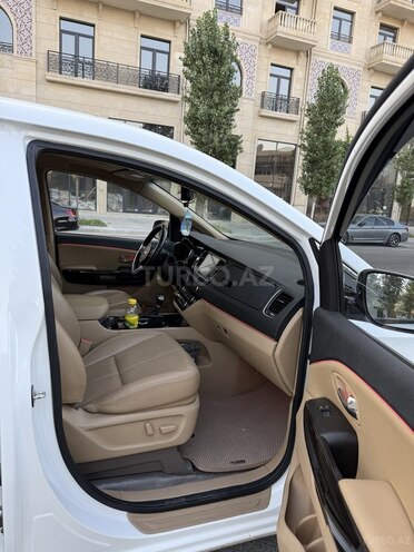 Kia Carnival 2019, 224,000 km - 2.2 l - Bakı