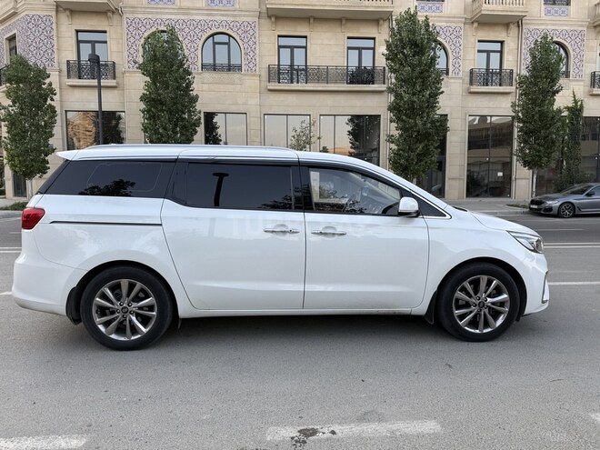 Kia Carnival 2019, 224,000 km - 2.2 l - Bakı