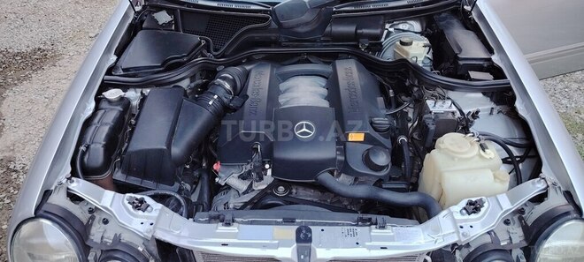 Mercedes E 240 2001, 320,000 km - 2.4 l - Şəmkir