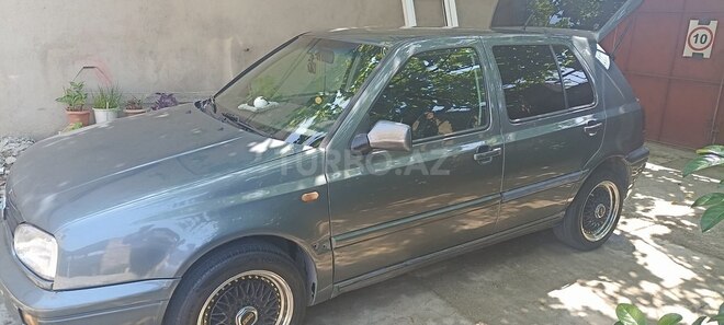 Volkswagen Golf 1996, 15,000 km - 2.0 l - Sumqayıt