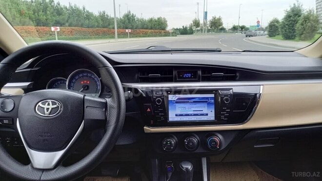 Toyota Corolla 2014, 303,000 km - 2.0 l - Bakı