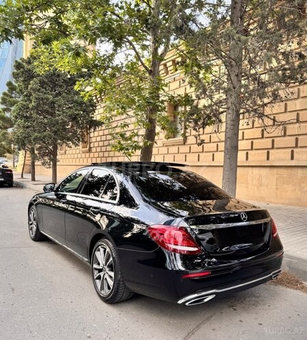 Mercedes E 220 d 2018, 250,000 km - 2.0 l - Bakı