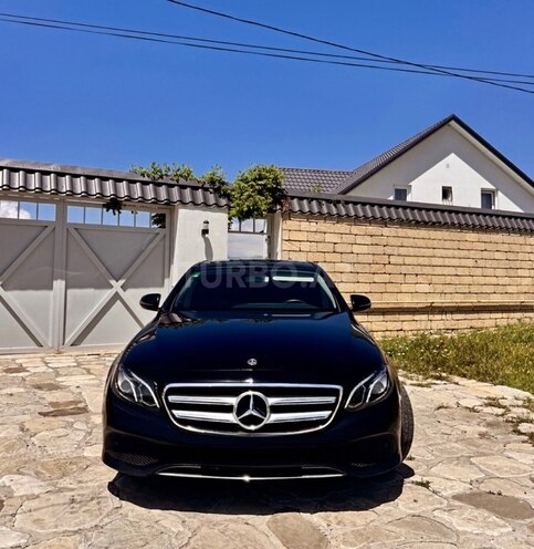 Mercedes E 220 d 2018, 250,000 km - 2.0 l - Bakı