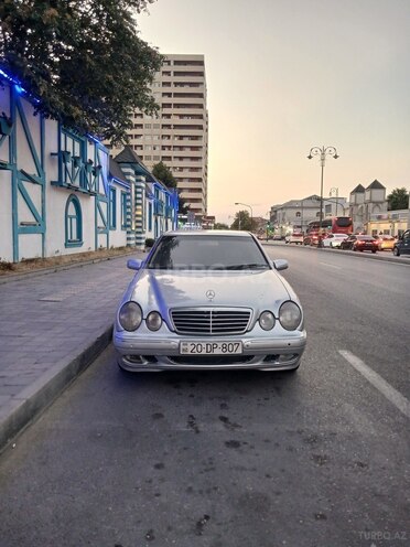 Mercedes E 270 2000, 407,213 km - 2.7 л - Bakı