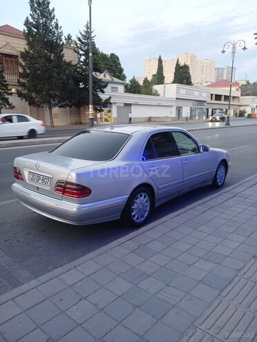 Mercedes E 270 2000, 407,213 km - 2.7 л - Bakı