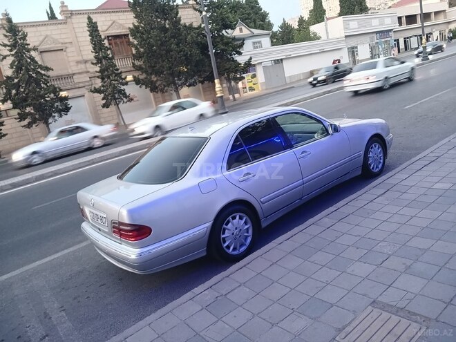 Mercedes E 270 2000, 407,213 km - 2.7 л - Bakı