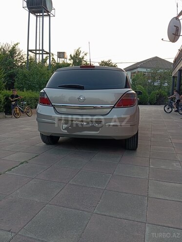 Opel Astra 2009, 300,000 km - 1.3 l - Masallı