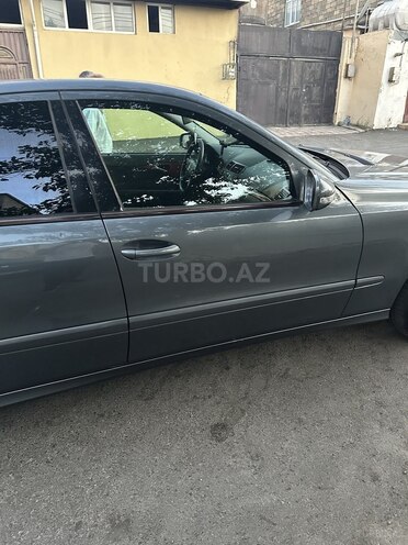 Mercedes E 220 2007, 366,000 km - 2.2 l - Bakı