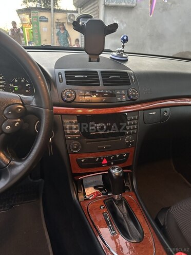 Mercedes E 220 2007, 366,000 km - 2.2 l - Bakı