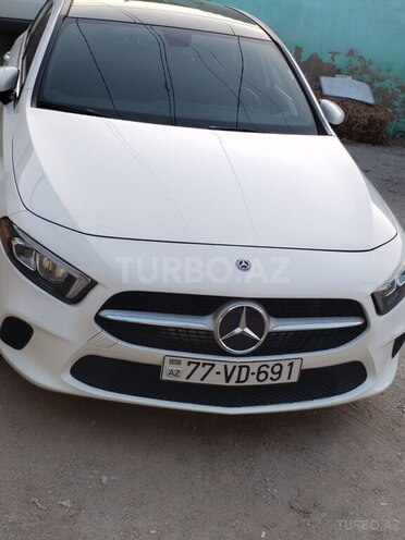 Mercedes  2019, 80,000 km - 2.0 l - Bakı