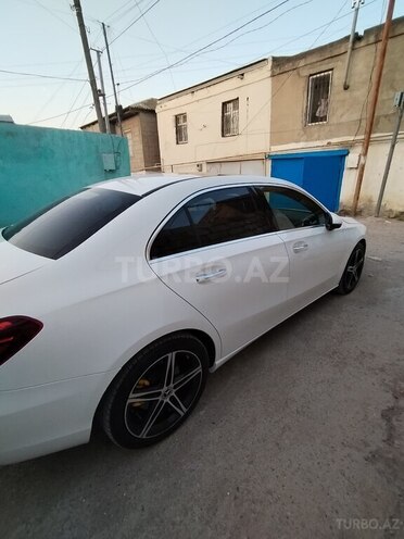 Mercedes  2019, 80,000 km - 2.0 l - Bakı