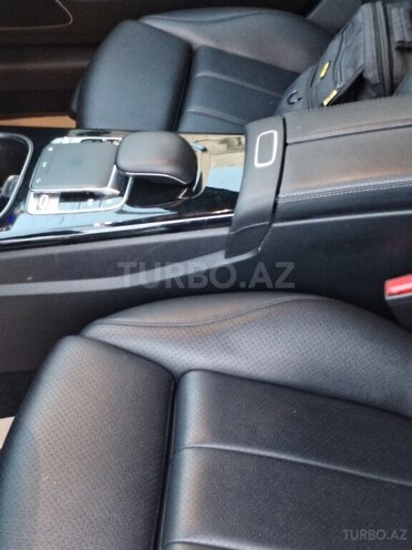 Mercedes  2019, 80,000 km - 2.0 l - Bakı