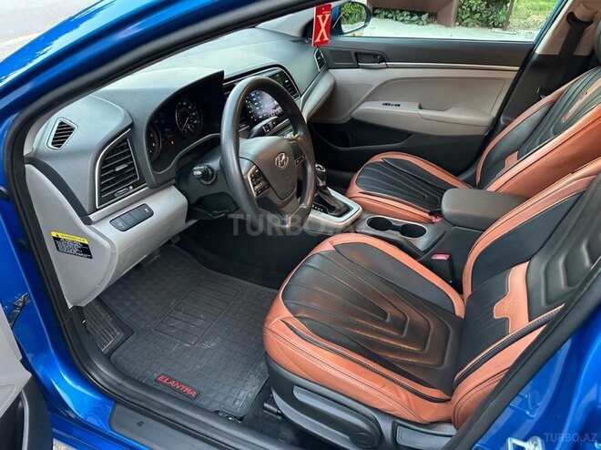 Hyundai Elantra 2017, 197,000 km - 2.0 l - Bakı