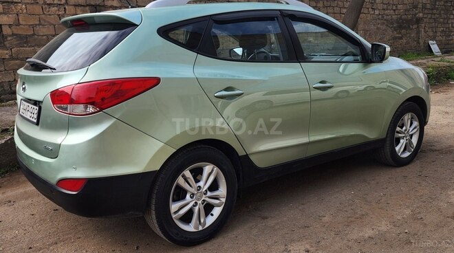 Hyundai ix35 2010, 144,000 km - 2.0 l - Bakı