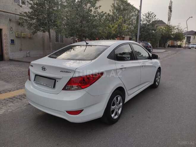 Hyundai Accent 2013, 18,500 km - 1.4 л - Bakı