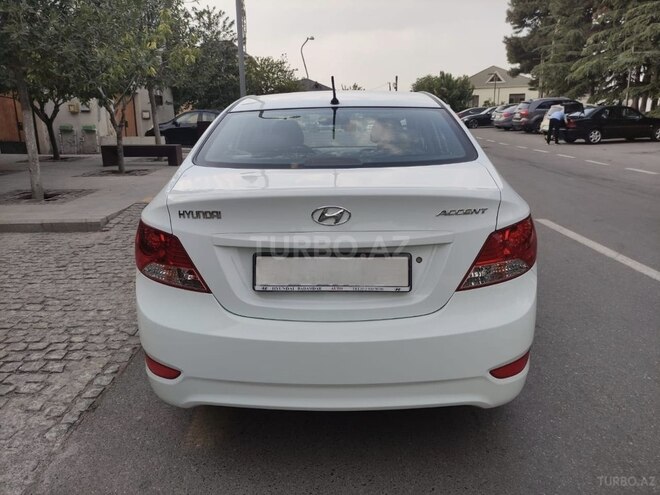 Hyundai Accent 2013, 18,500 km - 1.4 л - Bakı