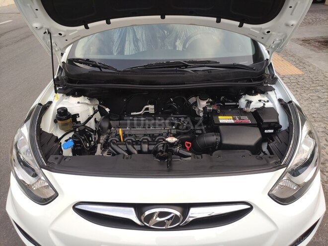 Hyundai Accent 2013, 18,500 km - 1.4 л - Bakı