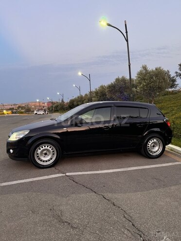 Opel Astra 2009, 196,000 km - 1.4 l - Bakı